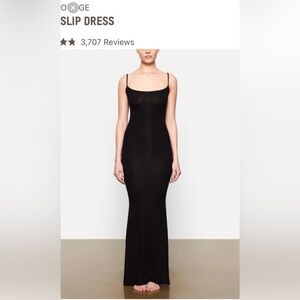 Skims black slip dress 
Size M